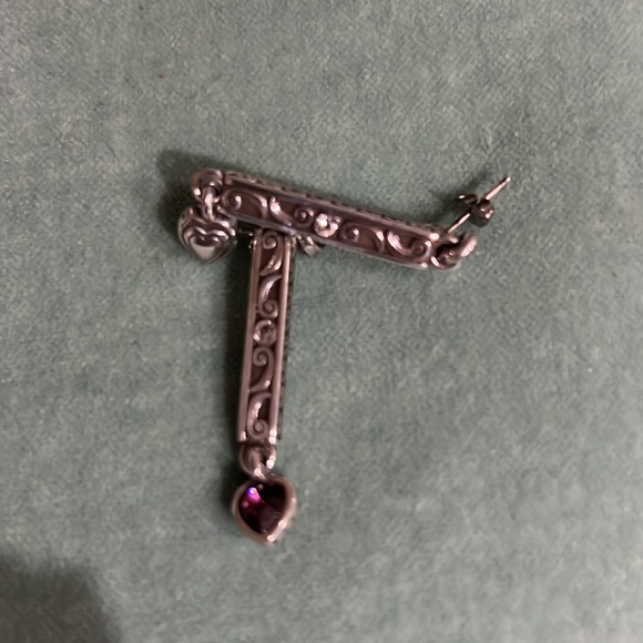 Brighton Dangle earrings with purple Crystal. - Picture 6 of 8